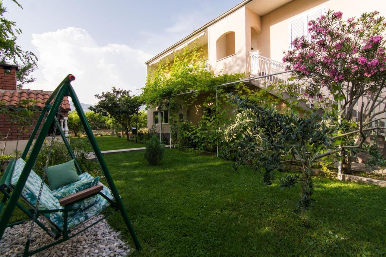 Apartman Sun Solin Apartment Екстериор снимка