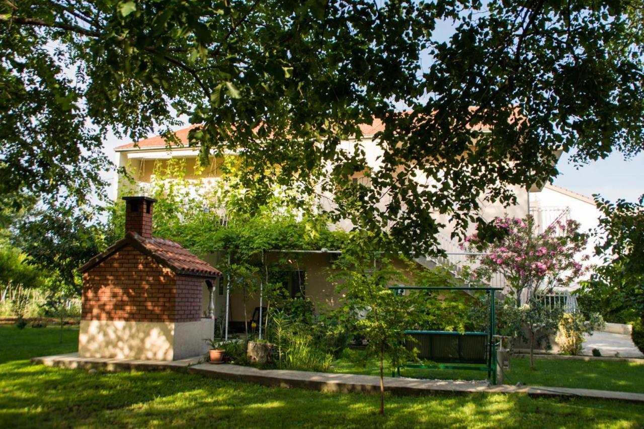Apartman Sun Solin Apartment Екстериор снимка